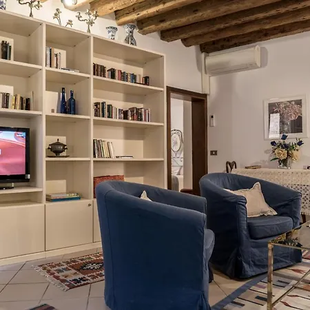 The Arsenal Flat * Βενετία